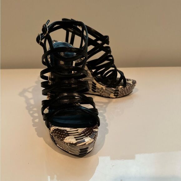 Roberto Cavalli Strappy Platform Wedges - Picture 12 of 13